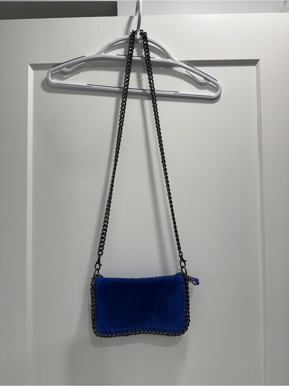 Made in Italy Genuine Leather Royal Blue Chain Strap Small Shoulder Bag. 8”x5”